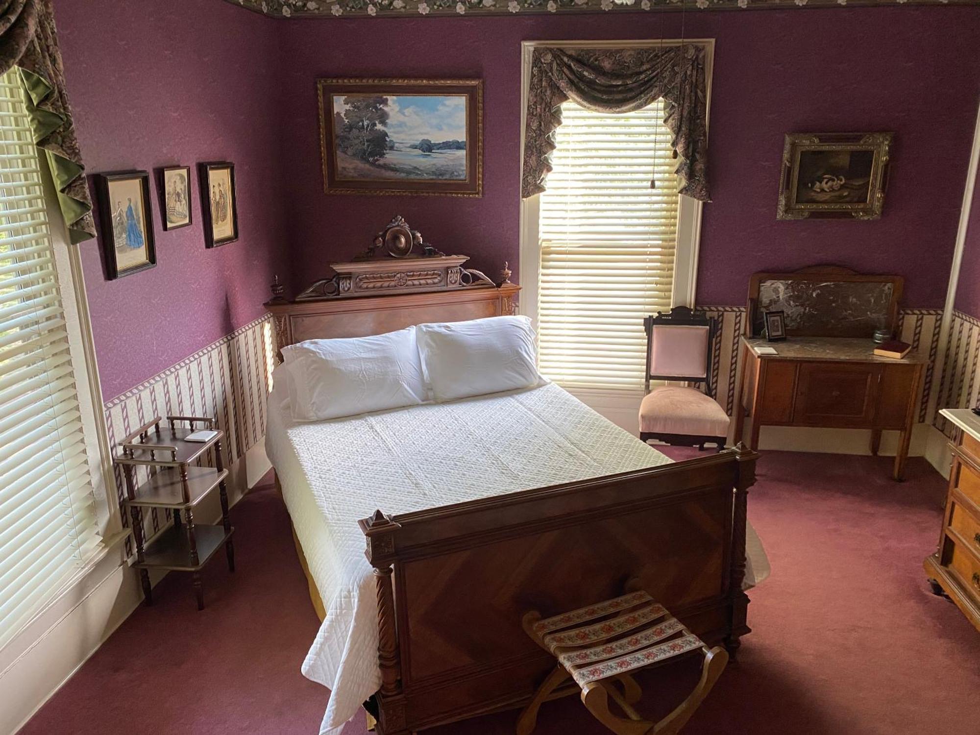 Four Winds Victorian Venue & Suites Bonham Экстерьер фото